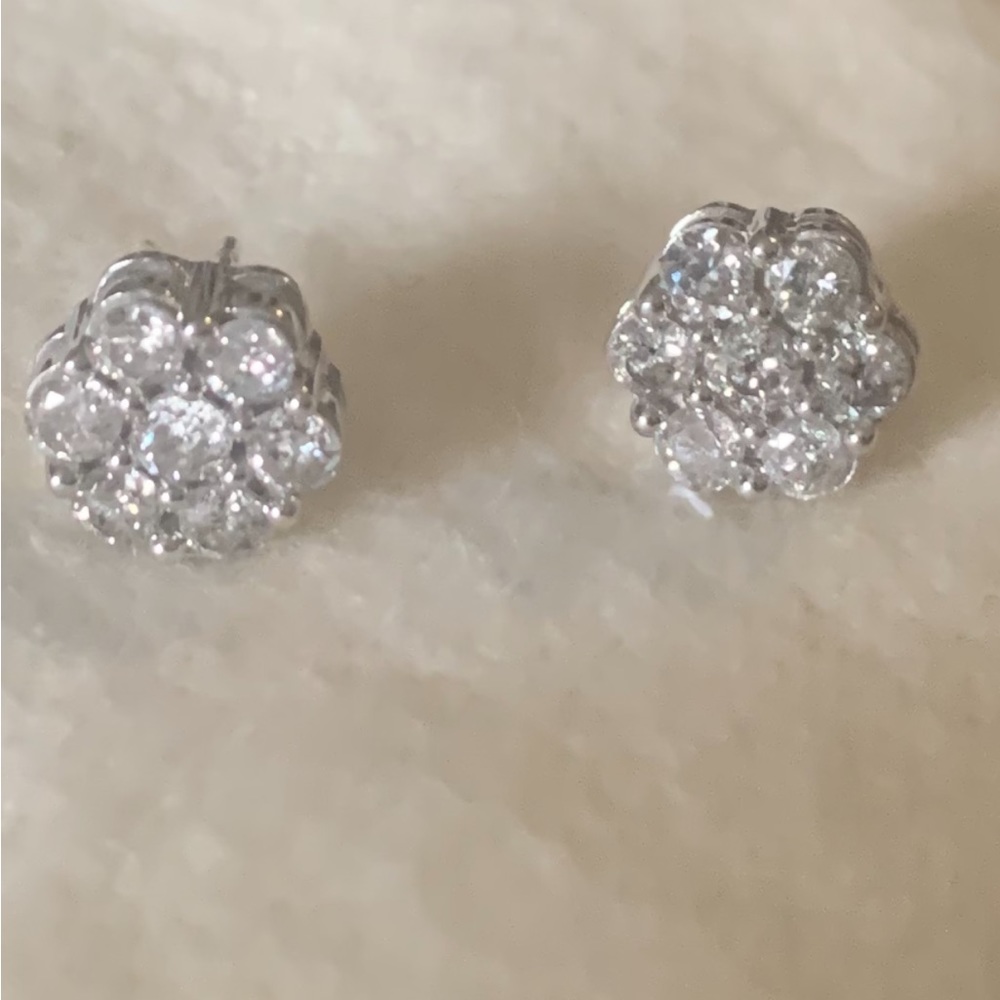 Genuine Custer Diamond earrings set in 10K white gold